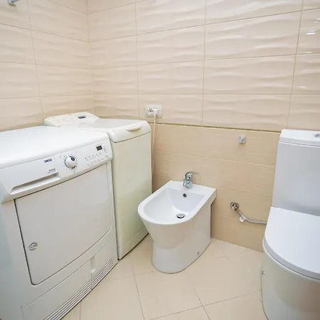 Amazing Sea View 2 Bedroom Appartement Vlorë